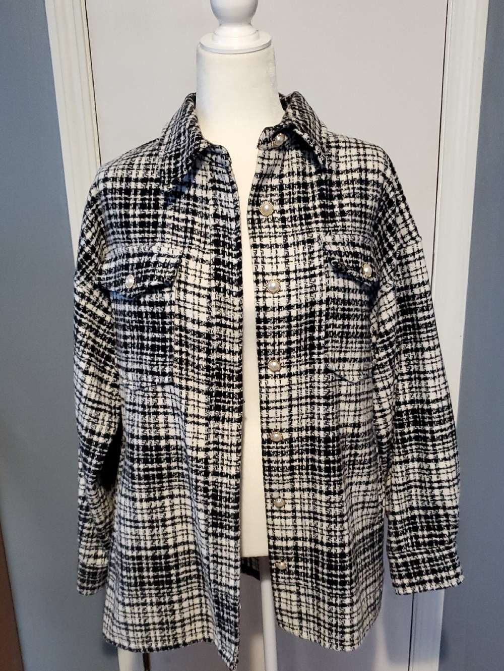 Forever 21 Black and White Tweed Shacket with Pearl Buttons
